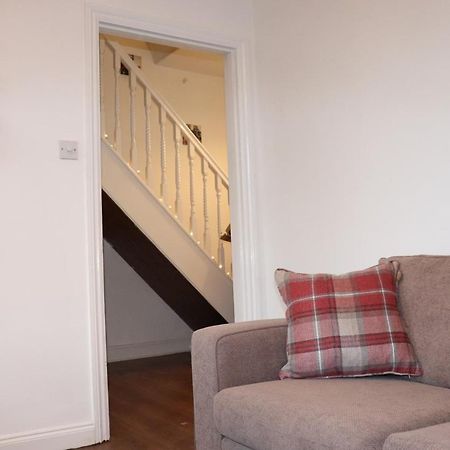 The Nook Villa Northampton Dış mekan fotoğraf