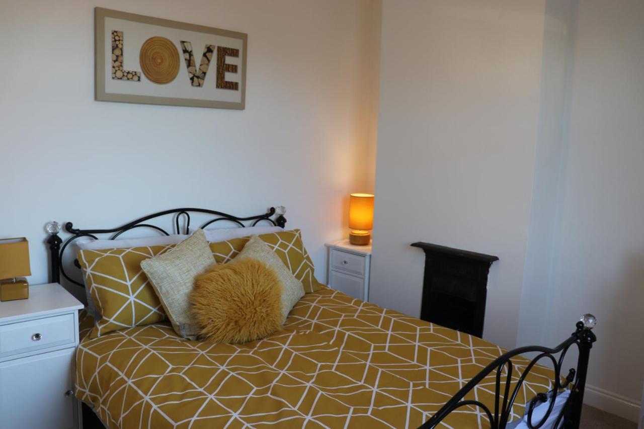 The Nook Villa Northampton Dış mekan fotoğraf